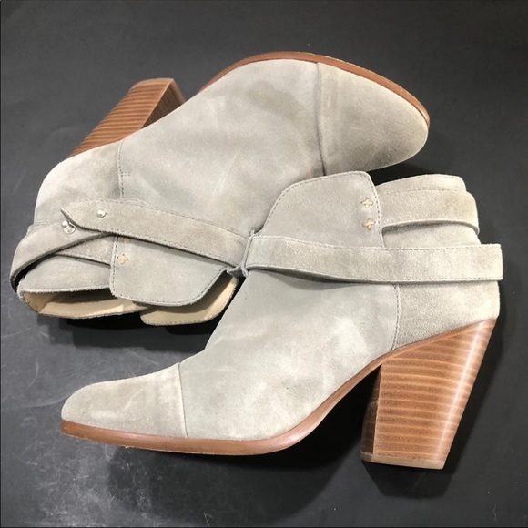 Rag & Bone Harrow Grey Suede Ankle Boots 
Sz 39
Made in Italy - Picture 4 of 13